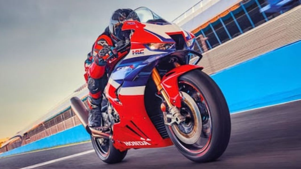 Honda CBR1000RR-R Fireblade SP image