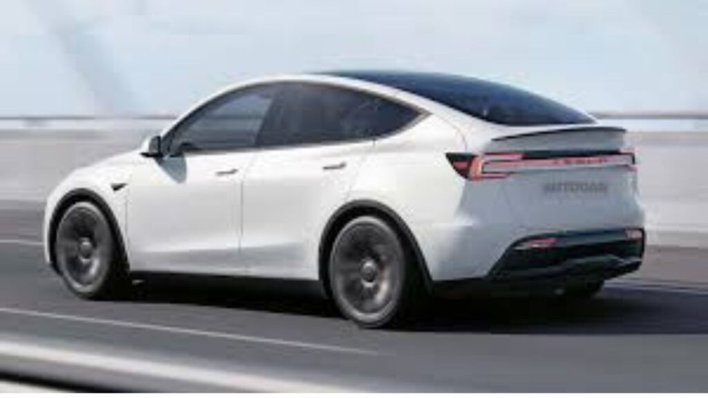 बड़ा अंतर! Tesla Model Y L vs Tesla Model Y – खरीदने से पहले जान लें ये 7 प्रमुख बातें।