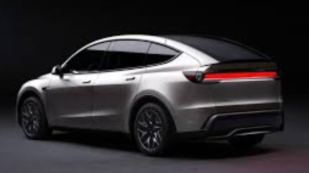 बड़ा अंतर! Tesla Model Y L vs Tesla Model Y – खरीदने से पहले जान लें ये 7 प्रमुख बातें।