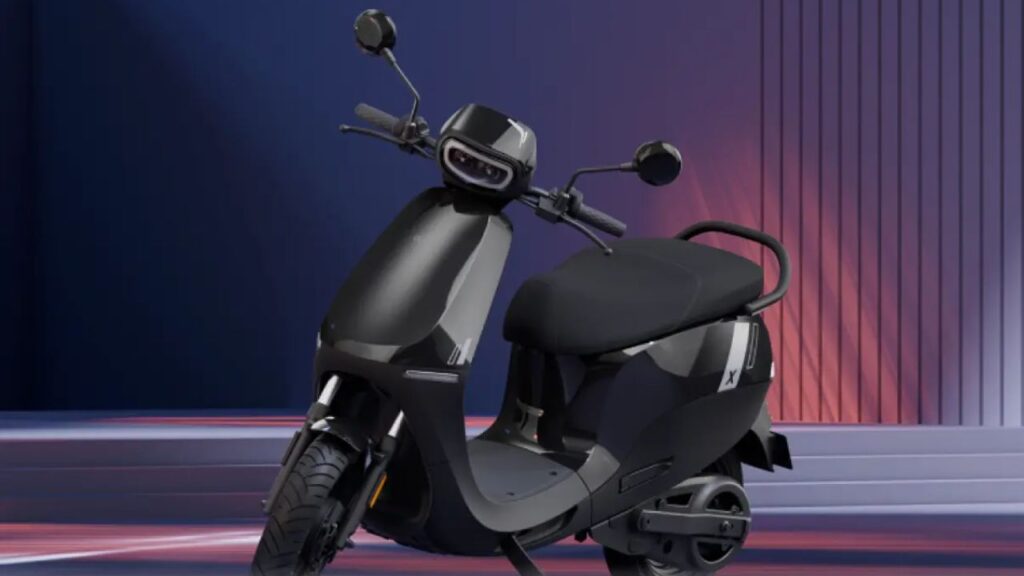 Ola Electric Akshaya Tritiya Offer 2026: मात्र ₹49,999 में खरीदें ओला स्कूटर, साथ में 24K गोल्ड जीतने का मौका!