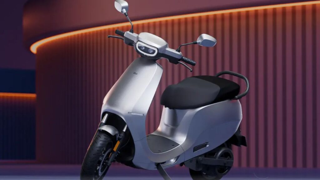 Ola Electric Akshaya Tritiya Offer 2026: मात्र ₹49,999 में खरीदें ओला स्कूटर, साथ में 24K गोल्ड जीतने का मौका!