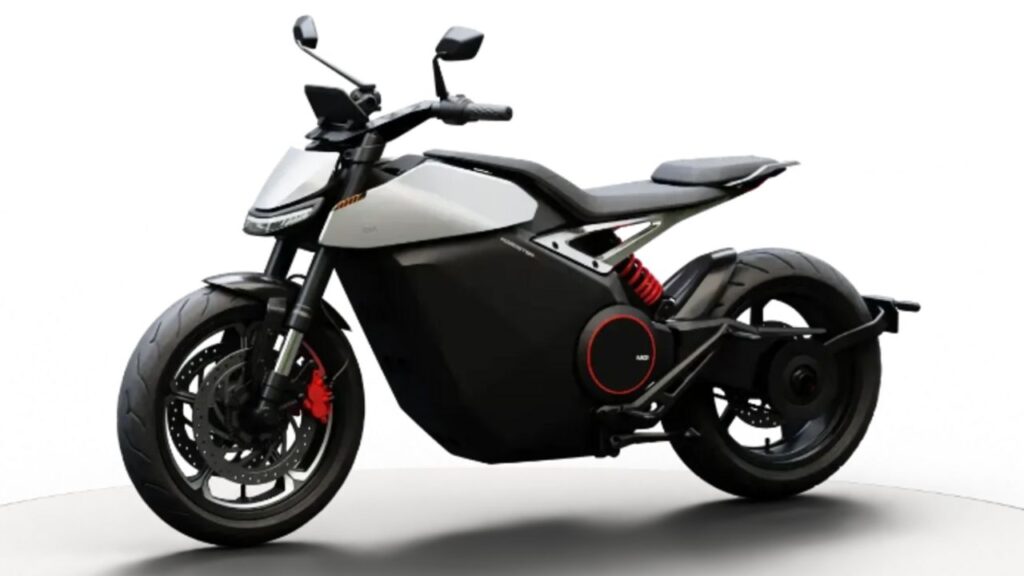  Ola Roadster X+ 9.1 kWh Price Cut